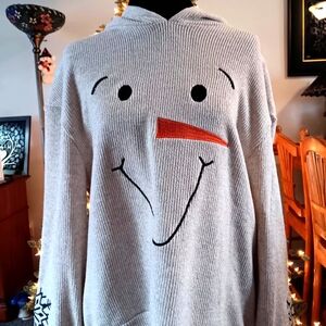 NWT Adorable snowman top